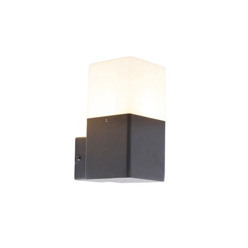 Venkovní nástěnné svítidlo černé s opalovým bílým stínítkem IP44 - Dánsko