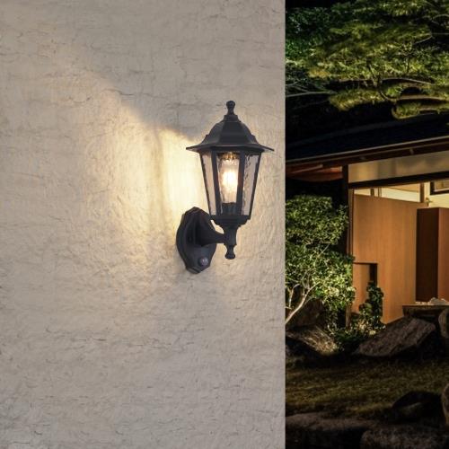 Venkovní nástěnné svítidlo černé s pohybovým senzorem IP44 - New Haven Hammered