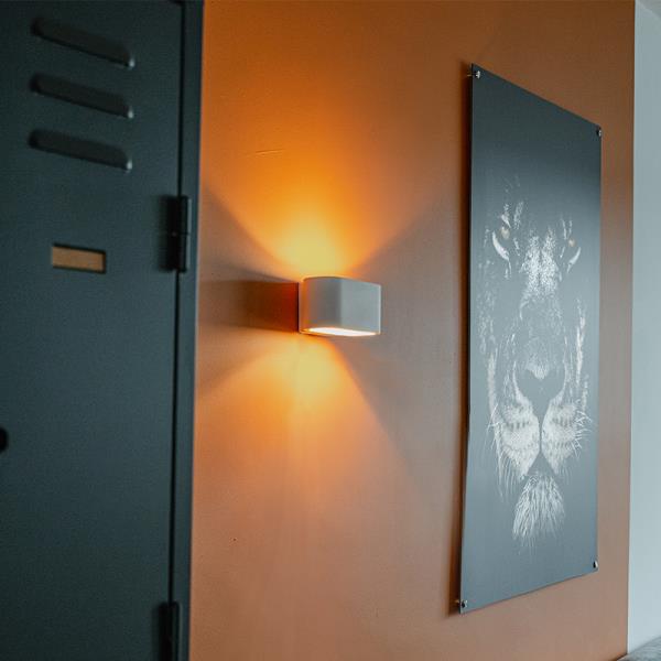 Moderní nástěnné svítidlo bílé ploché - Gipsy Arles