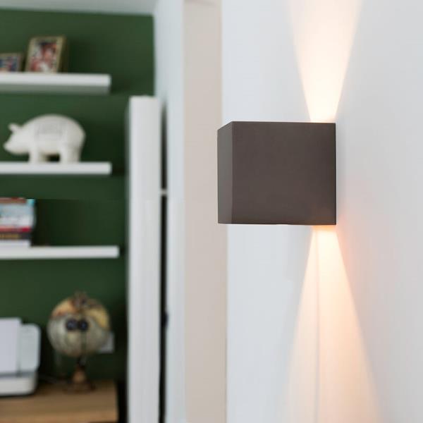 Průmyslová nástěnná lampa betonová - Box